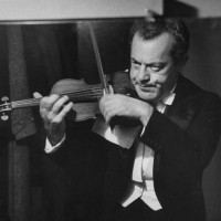 Alexander Schneider